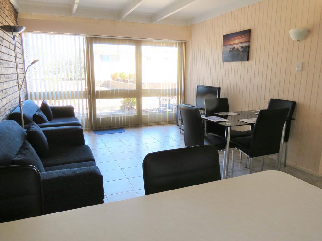 Chapman Court Apart otel Merimbula Oda fotoğraf